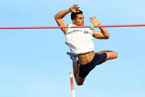 Athens street pole vault - Jiří Kottas - The art of Photogra