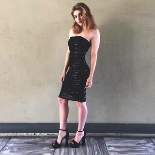 49 hot photos of willow shields that are simply gorgeous