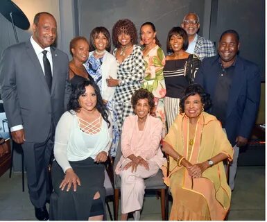 Marla Gibbs Celebrates Her 90th Birthday with Friends and Fa
