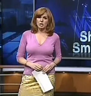 Spicy Newsreaders: Liz Claman very sexy milf newsanchor of F