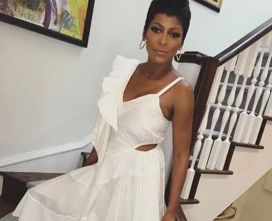 Tamron Hall Shows Off Gorgeous Tattoo In Floral Bathing Suit