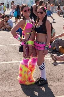 Electric Daisy Carnival: Sunny Saturday Edm festival outfit,