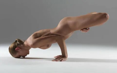 Yogawithtaz nude.