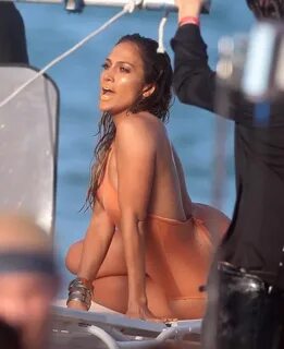 Jennifer Lopez Famous Female Cigar Smoker 75 HOT Pics - The 