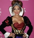 Farrah Abraham dons Queen Of Hearts costume during Halloween