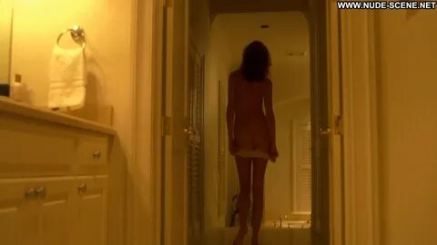 Tempted Saffron Burrows Hd Posing Hot Celebrity Babe Topless