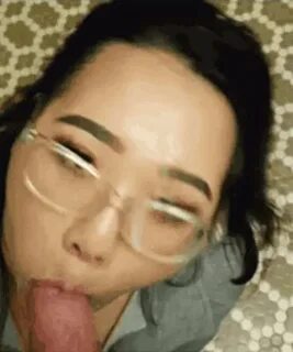 Who is this / full video of Asian woman, blowjob, cum facial