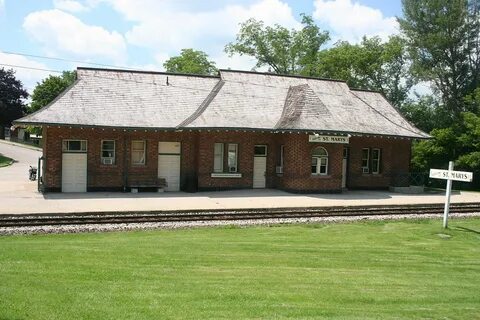 File:VIA Rail Station, St. Marys Ontario 2852.jpg - Wikipedi