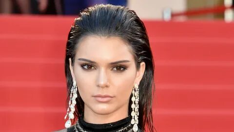 How to Pull Off Kendall Jenner's Wet Hair Look Teen Vogue