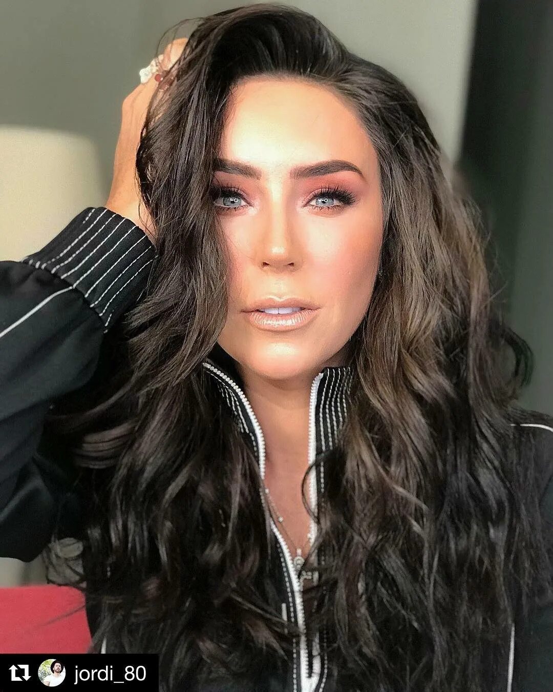 Ines Gomez Mont в Instagram: "Lista para día largo de conducciones!! 