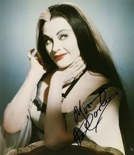 Ladies of the Night Yvonne de carlo, The munsters, Lily muns