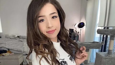 Pokimane On Dating A Fan From Twitch It Depends On The Situa