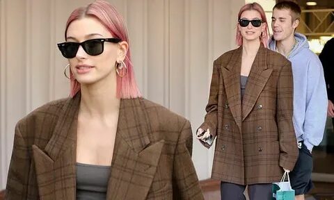 Hailey Baldwin flaunts new pink 'do as she goes out with Jus