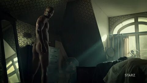 Casperfan: Ricky Whittle naked bum in American Gods S02E04