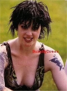 Pin by Antonella Carabajal on brody dalle Heavy metal girl, 