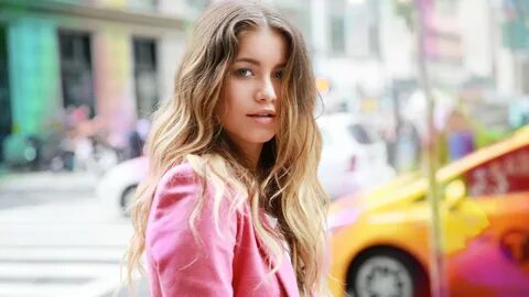 Sofia Reyes Wallpapers.