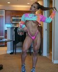 Lola Montez - fit_lolamontez - The Fitness Girlz