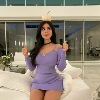 SSSniperwolf Sssniperwolf, Hottest female celebrities, Cute 