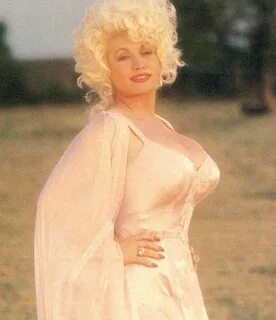 Pin by Sokey on Dolly Parton Beautiful actresses, Beautiful 