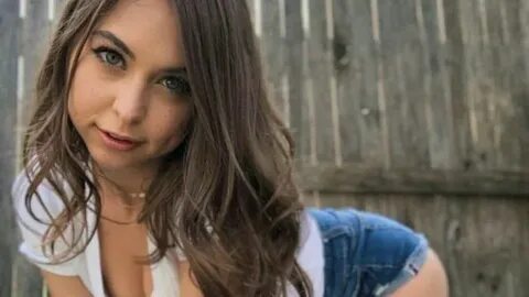 Riley reid real name ♥ Porn Star Riley Reid Announces She's 