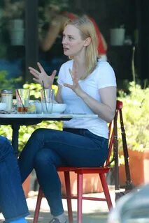 Deborah Ann Woll out for lunch -10 GotCeleb