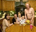 Awkward family photos - Album on Imgur