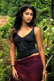 Sri Lankan Hot Models Anithra Basnayake Sexy Pictures