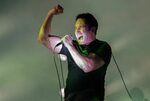 Trent Reznor Speaks Out Against 'Cowardly' Bands, 'Hip' Blog