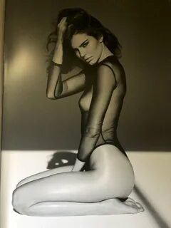 Kendall Jenner Naked Photoshoot - Hot Celebs Home