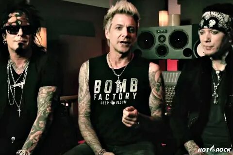 Sixx:A.M. жалуются на YouTube " HOT ROCK - Рок новости и нов