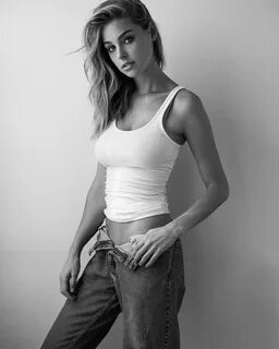 Pin by fundamaine on Elizabeth Turner Elizabeth turner, Wome