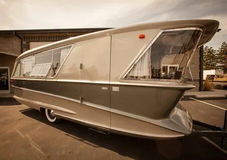 1961 Holiday House Geographic Model X by Flyte Camp - Inspir