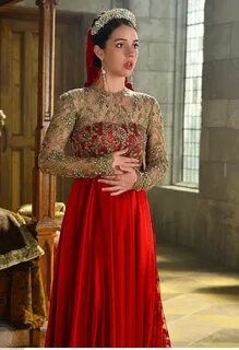 This dress is beautiful! Reign dresses, Reign fashion, Reign