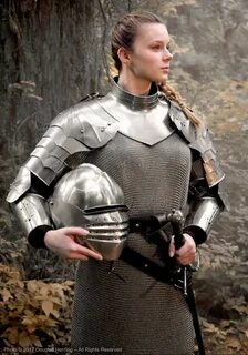 Female armor, Warrior woman, Armor
