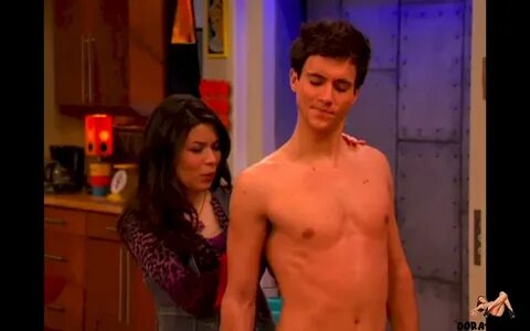 Icarly Sam And Carly Porn Story And Icarly Carly And Sam Por