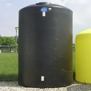 5000 Gallon Black Heavy Duty Vertical Closed Head Tank - 102