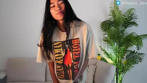littlemiss_kira chaturbate.