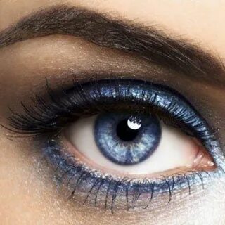 35 idées de make-up pour les yeux bleus Maquillage yeux bleu
