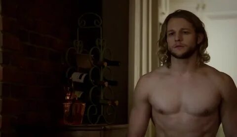 ausCAPS: Chase Coleman and Nathan Parsons shirtless in The O