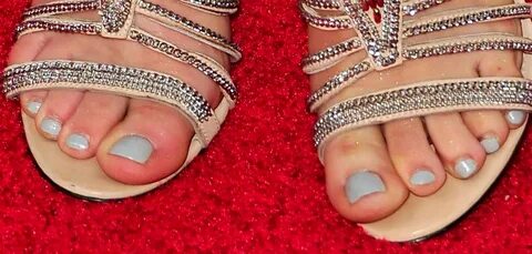 Kate Mansi's Feet wikiFeet