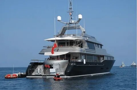 SILVER DREAM - Aft - Luxury Yacht Browser by CHARTERWORLD Su