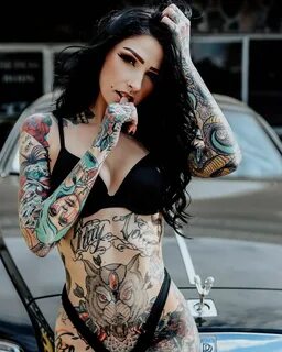 Tattoo Girl Angela Mazzanti - Tattoo Spirit