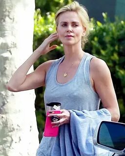 Pin by Delia Hart on Charlize Charlize theron style, Charliz