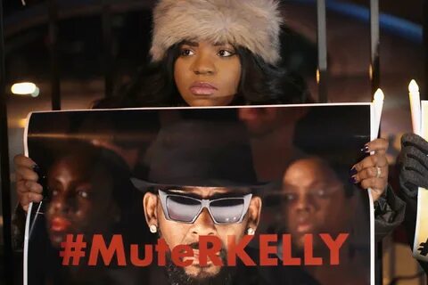 Report: R. Kelly Questioned by Police for Hostage, Brainwash