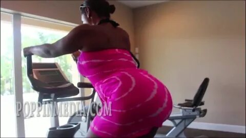 Caramel Kitten twerking on an Excercise Bike BootymotionTV