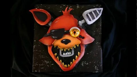 Five Nights At Freddy's Foxy cake with light up eye! - YouTu
