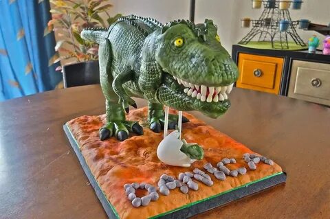T Rex Dinosaur Cake. The dinosaur is the cake itself. Dinosa