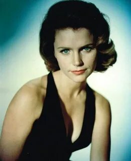 50 Glamorous Photos of Lee Remick From the 1950s and 1960s v