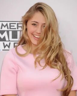 Lia Marie Johnson - 2014 American Music Awards in Los Angele