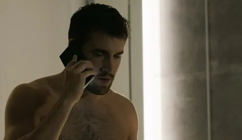 Josh Bowman shirtless 'Time After Time' - S01E01